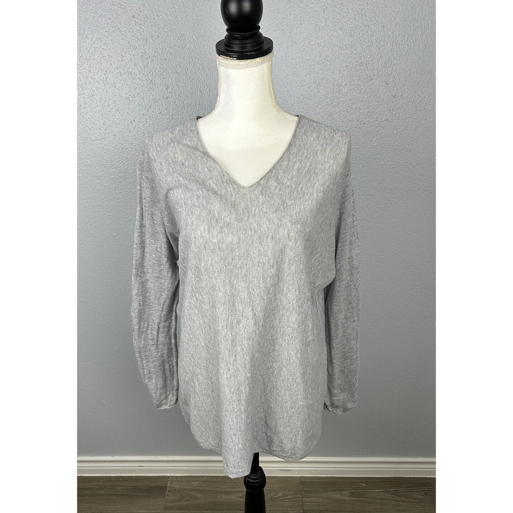 Vince Womens Size Small Long Sleeve Lightweight Knit V Neck Sweater Gray